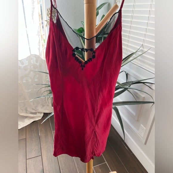 Vintage Victoria’s Secret  silk heart cut out mesh spaghetti strap mini dress - Picture 4 of 4